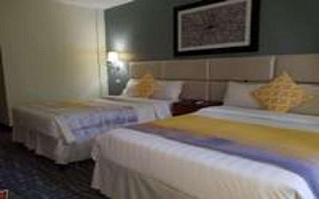 เซ็นทูรี่ โฮเต็ล ไซพาน Hotel การาปัน ห้อง รูปภาพ